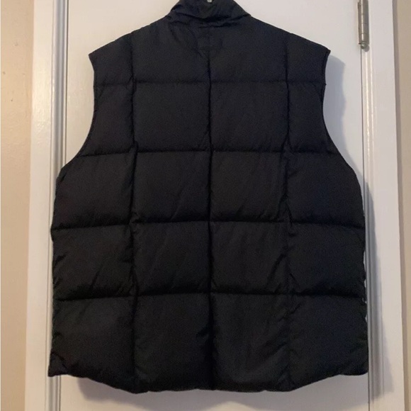 Land’s End Men’s down vest - Picture 5 of 7